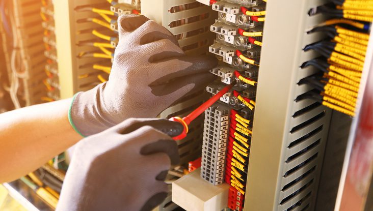 ÉLECTRICITÉ BATIMENT INITIATION